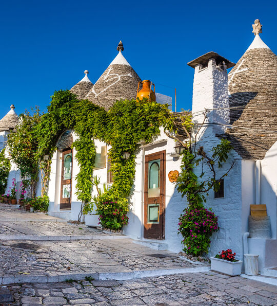 Conical-domed Trulli houses in Alberobello. Puglia