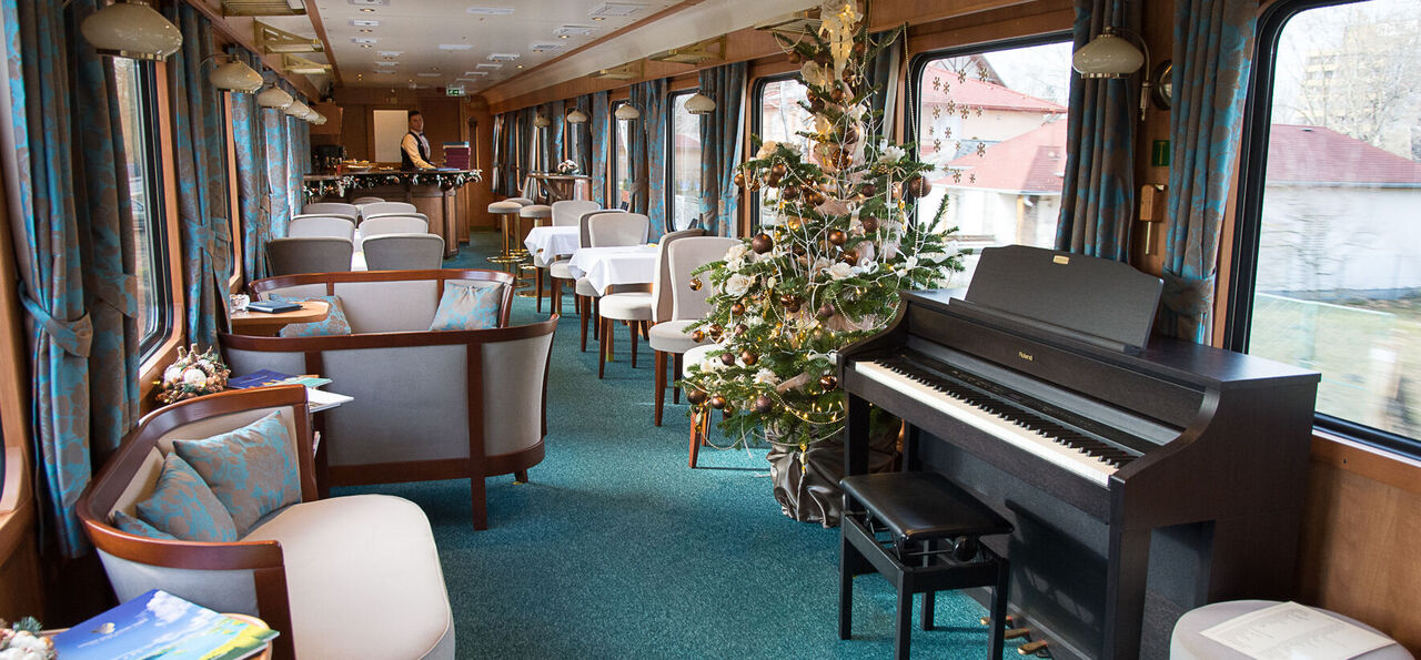 Bar Car, Golden Eagle Danube Express