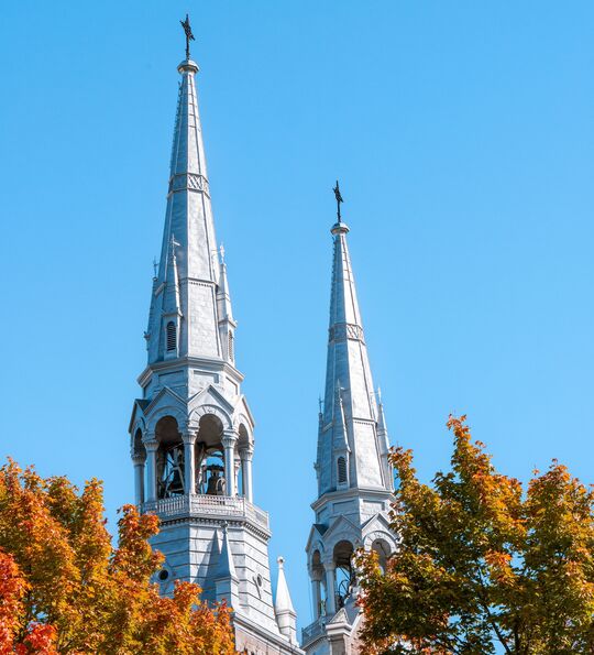 Sainte-Anne de Varennes Basilica, Quebec