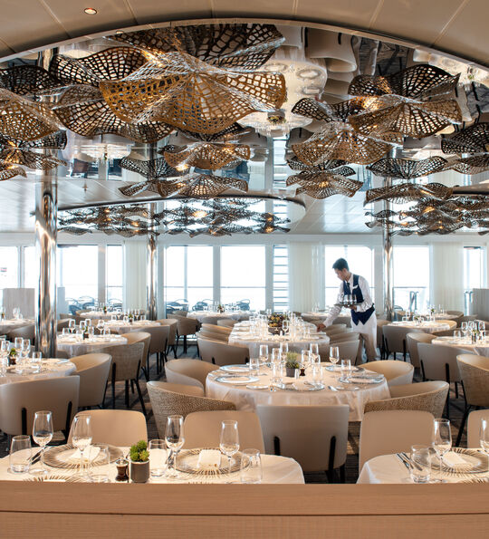 Dining with Ponant