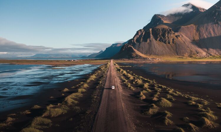 Driving in Iceland: An expert guide