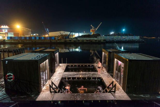 HAVET floating sauna complex in Trondheim, Norway