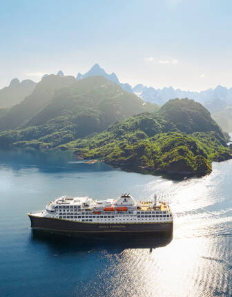 Havila Voyages in Trollfjord