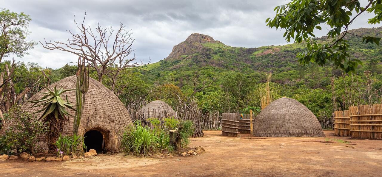 Mantenga Cultural Village