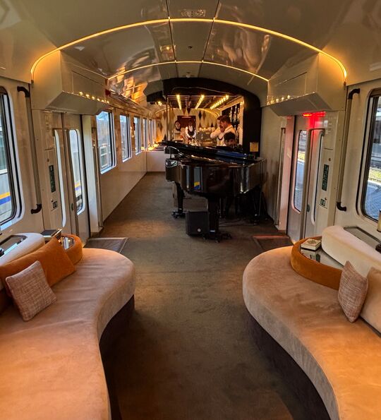 Bar carriage aboard La Dolce Vita Orient Express