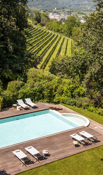 Outdoor pool, L'Albereta