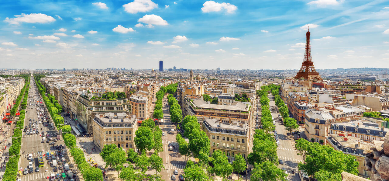 Paris skyline