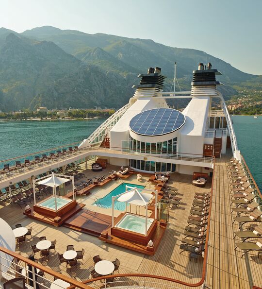 Pool deck aboard Seabourn Quest