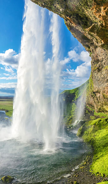 Seljalandsfoss waterfall
