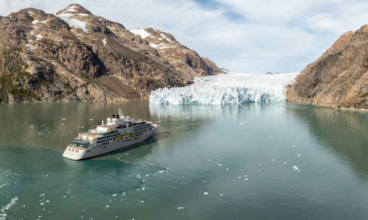 Silver Endeavour in Christian Sound, Greenland