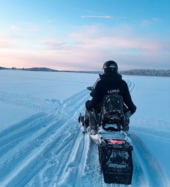 Snowmobiling at Arctic Lumo Resort
