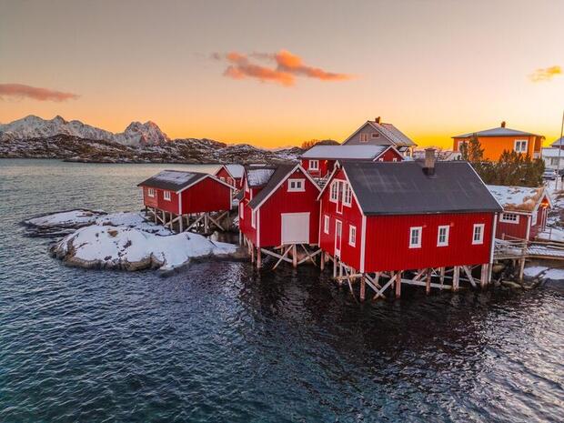Svinøya Rorbuer, Lofoten Islands, Norway Svinøya Rorbuer, Lofoten Islands, Norway