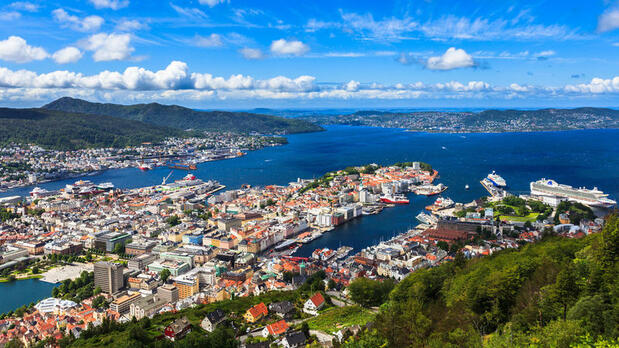 Panoramic view of Bergen from the top of the Fløibanen funicular
